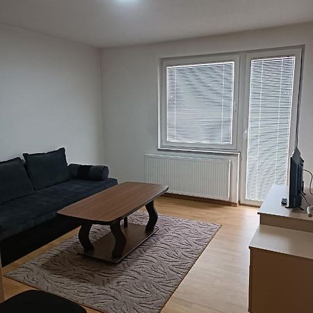 2Bdr Apt With Balcony With View- Free Parking 호텔 사라예보 외부 사진